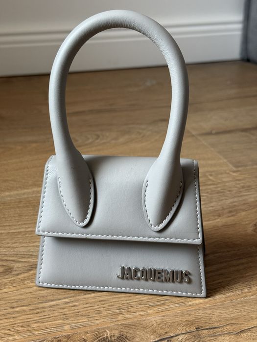 Poseta Jacquemus
