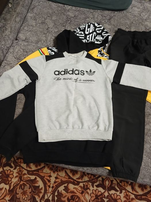 Продам вещи детские