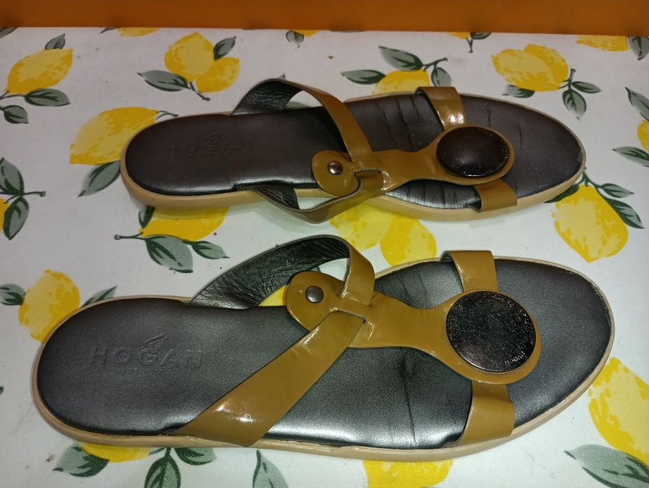 Hogan N 40 кожени чехли - 29 лв