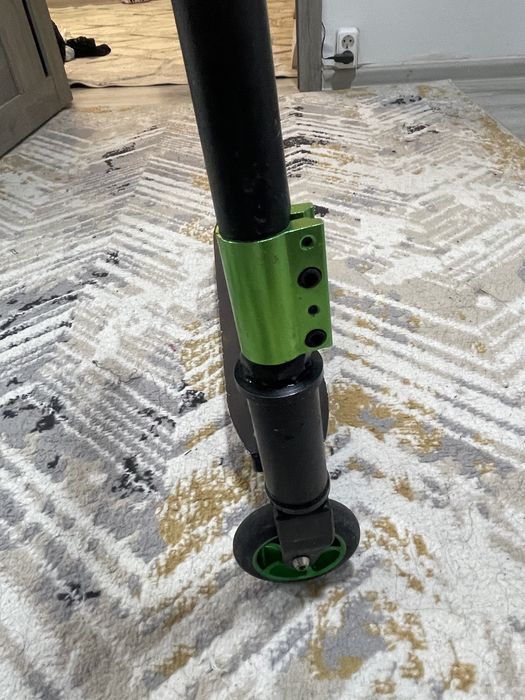 Самокат почти новый