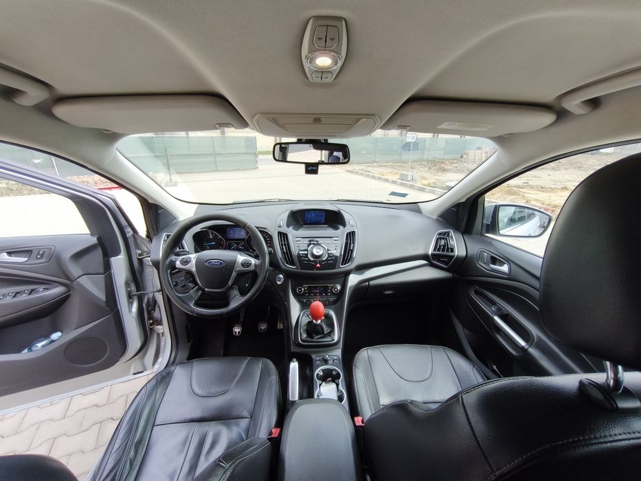 Ford Kuga 2013 | 4x4 permanent | Keyless | Cameră | Pilot | 2 chei