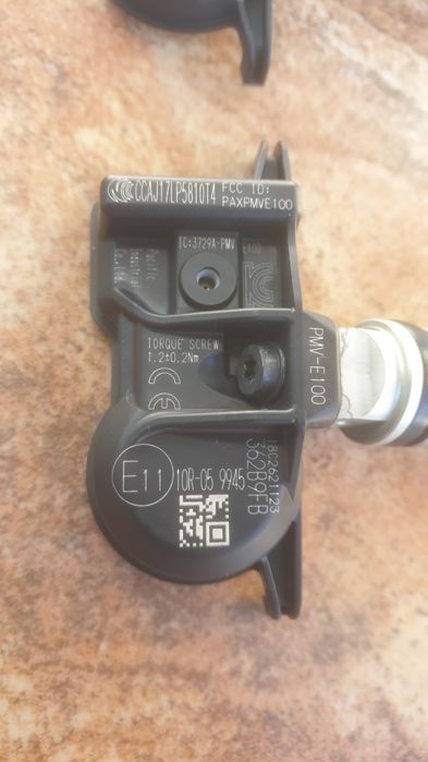 Датчици за налягане в гумите на Тойота