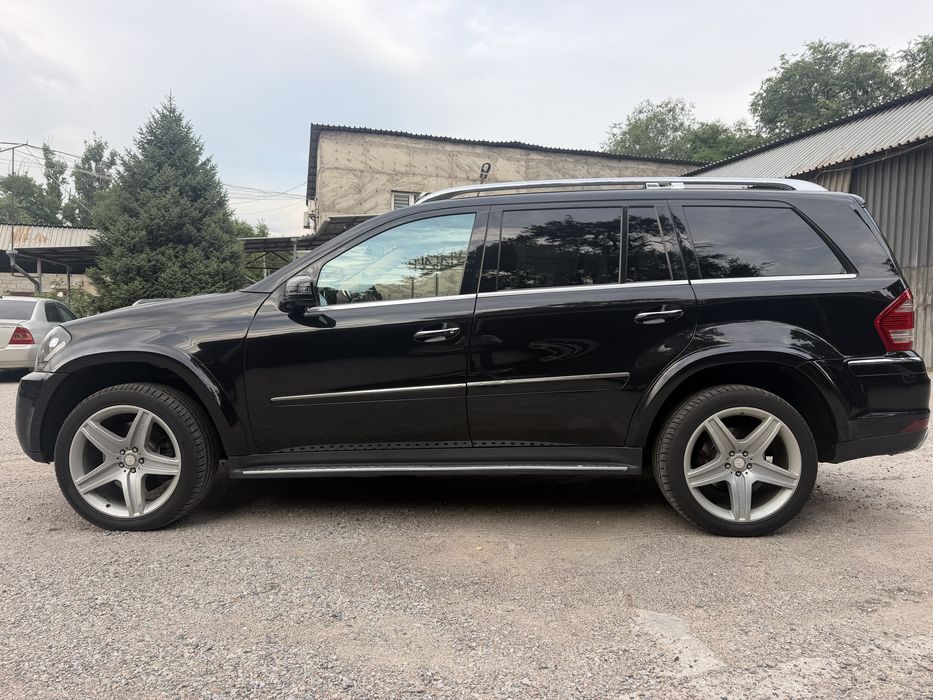 Mercedes benz GL500