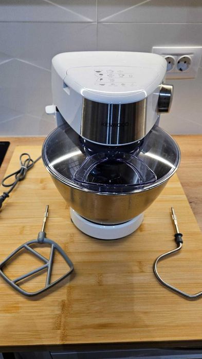 Robot de bucatarie KENWOOD  KHC29A, 1000 W cu accesorii patiserie