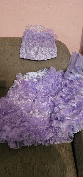Продам платья детские