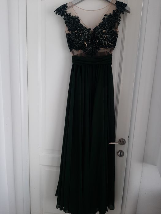 Vând rochie de seara verde smarald
