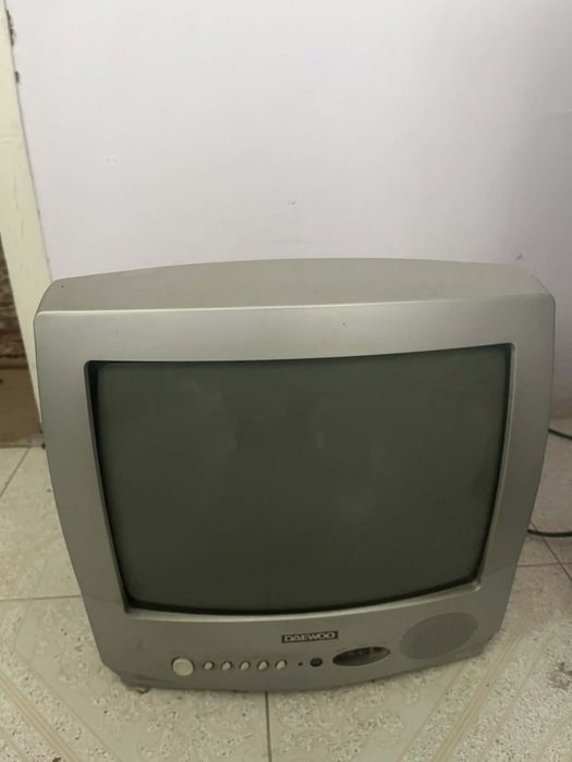 Стари телевизори