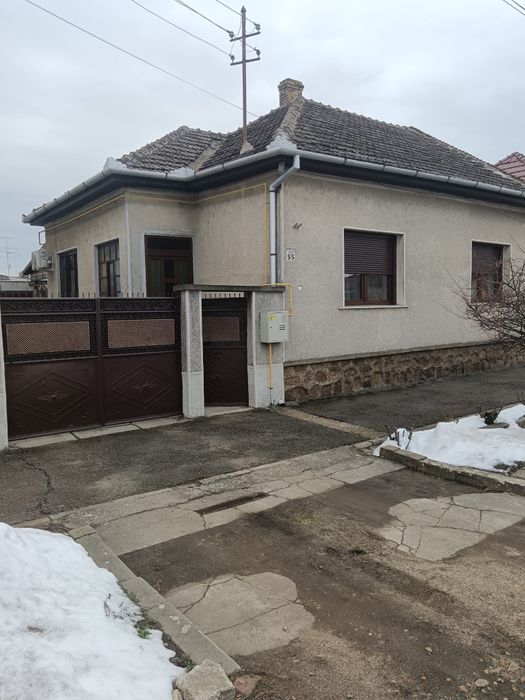 Vand casa la cheie Zona Gai Arad