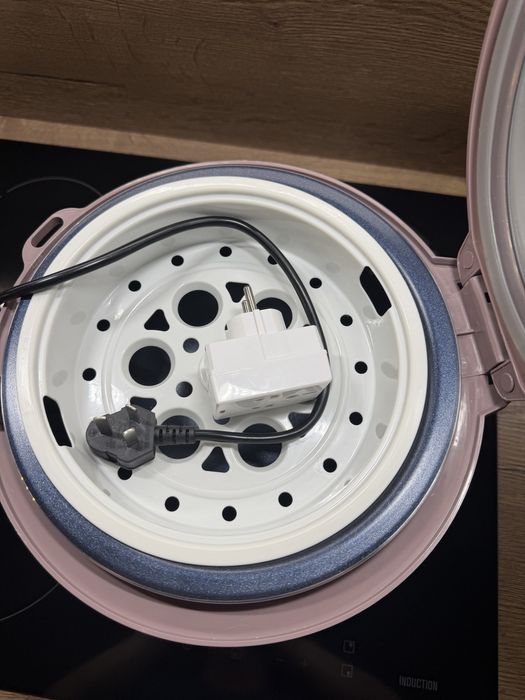 Aparat de gatit orez