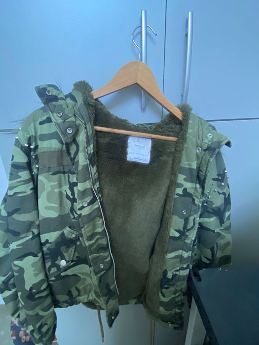 Зимно яке на Bershka