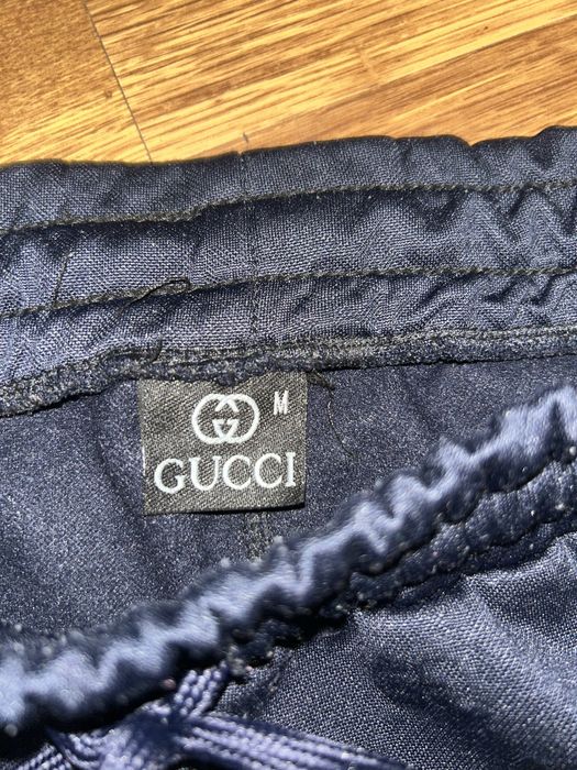 vand pantaloni gucci