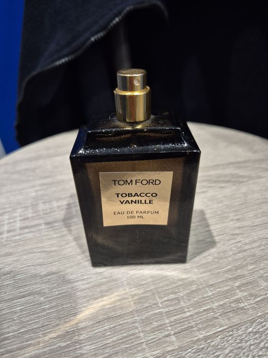 De vânzare TOM FORD Tobacco Vanille Eau de Parfum, apa parfum!
