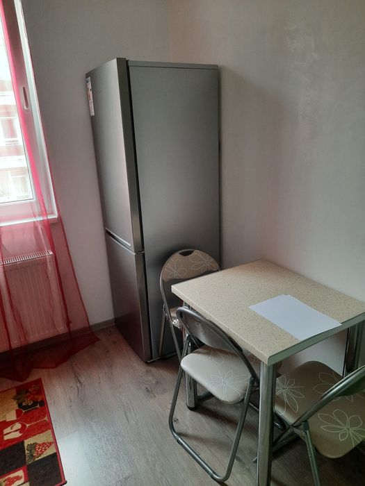 Dau in chirie ap 1 cameră