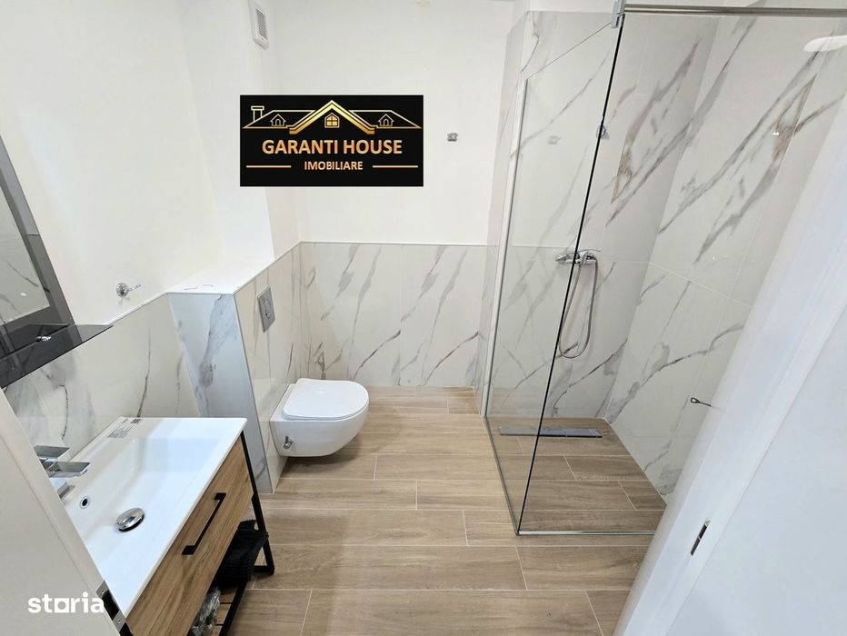 Ultracentral, prima inchiriere, apartament cu 3 camere, terasa, 550€