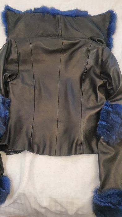 Кожено яке с яка S-M