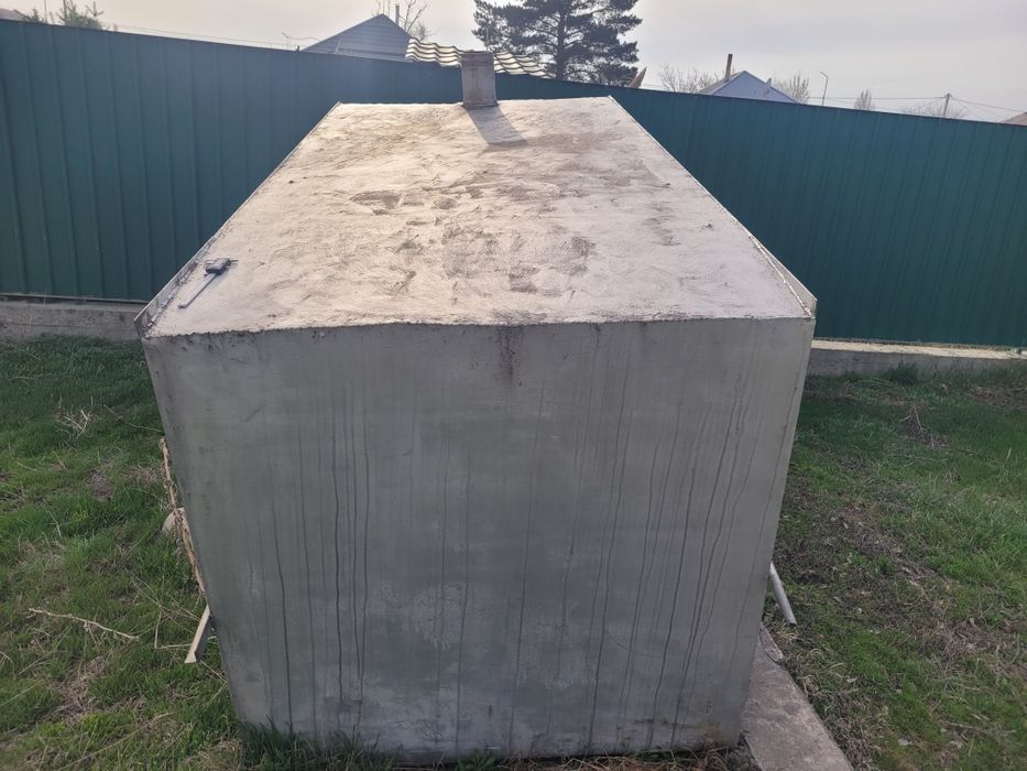 Продам железную ёмкость