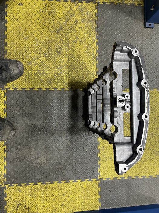 Головка блока, постель распредвалов Форд транзит