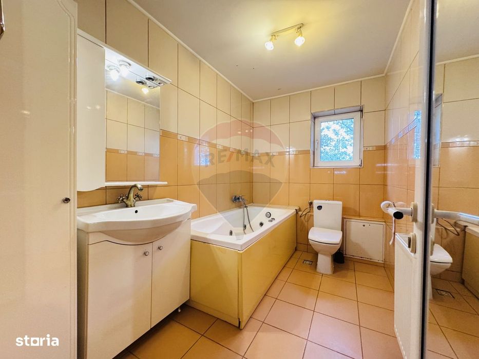 Casă de Vânzare, 4 dormitoare, Teren 607mp, Parc Rizer Galați