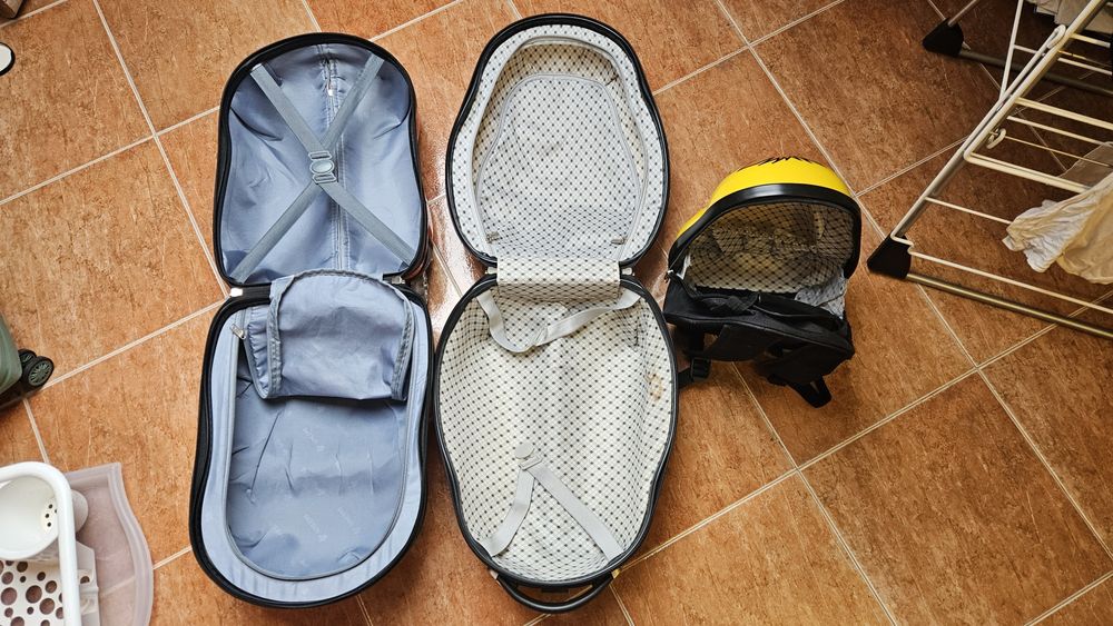 Детски куфари 2 бр.