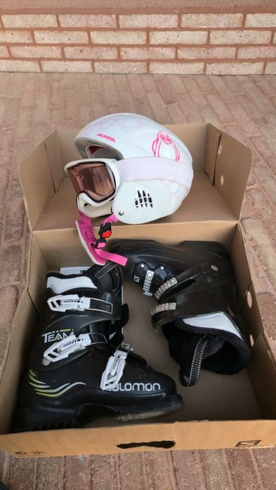 Echipament ski, clapari, casca