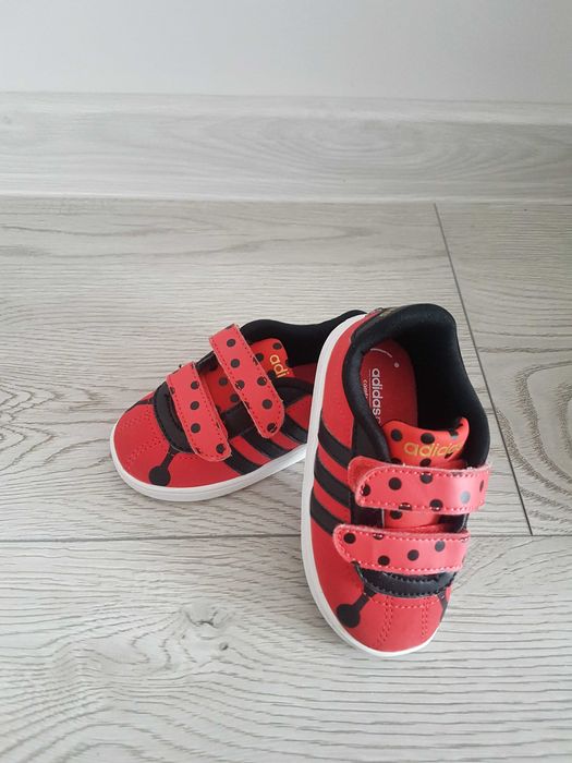 Бебешки кецове / маратонки Adidas