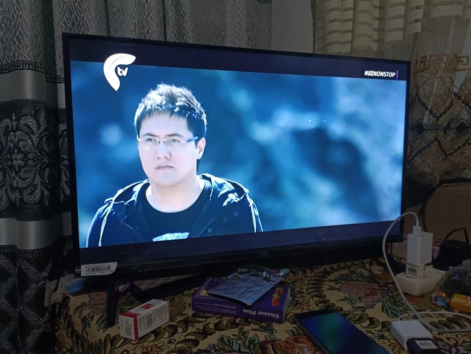 Mini 32 televizor sotiladi