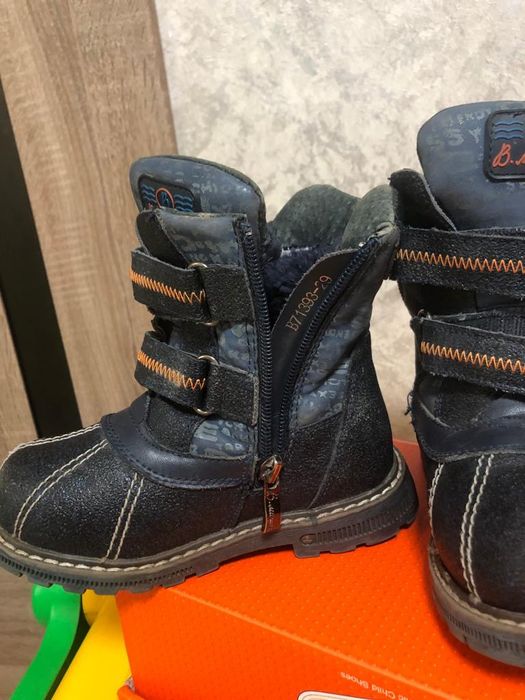 Продам ботинки мальчик