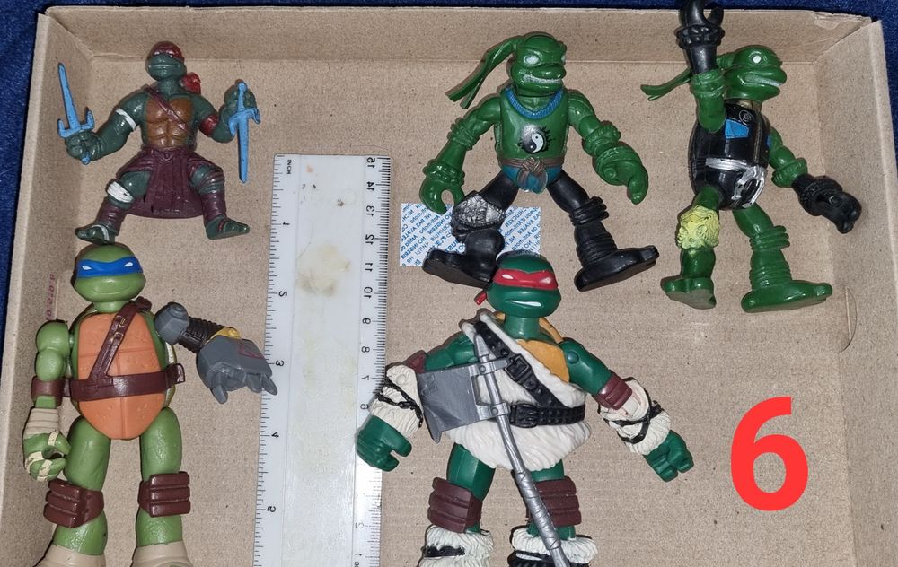 Фигурки различни размери от 5 лв