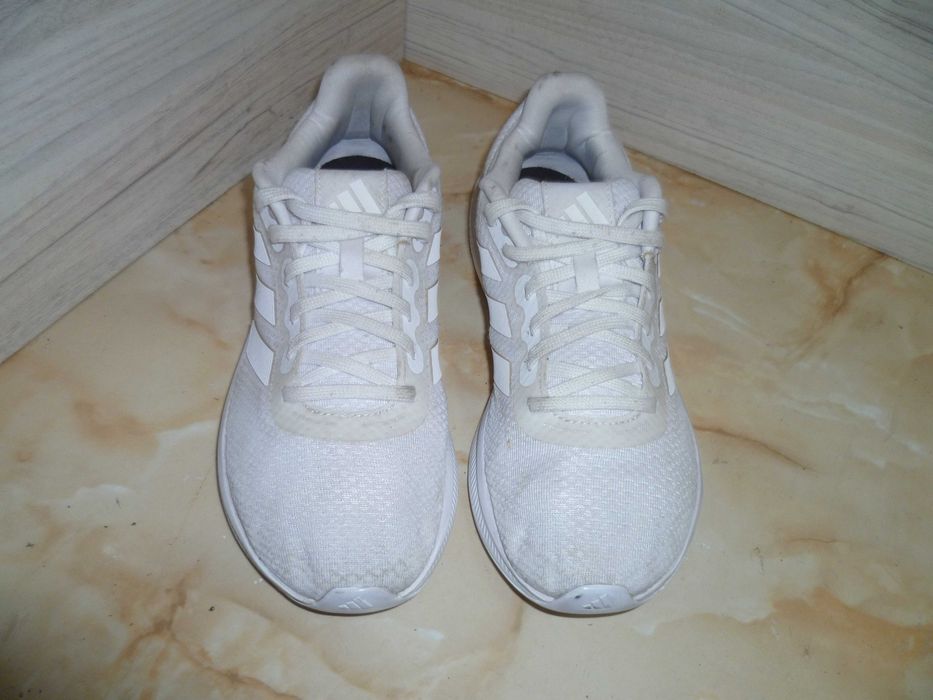 ADIDAS маратонки