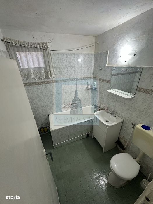 Apartament 3 camere  Tractorul