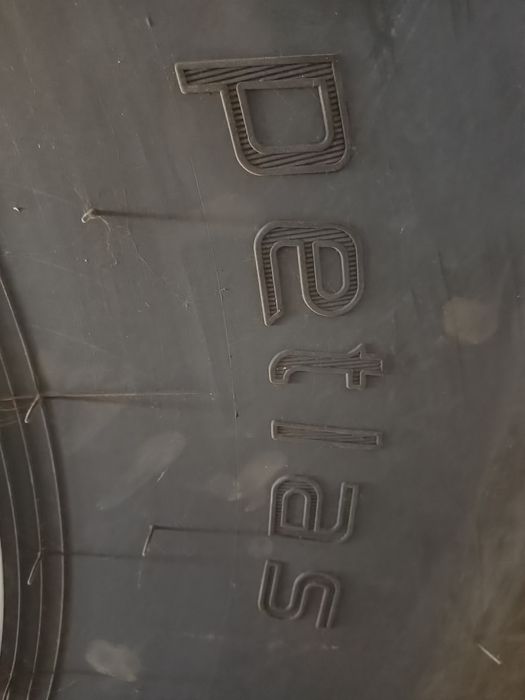 Продам шины комбайна