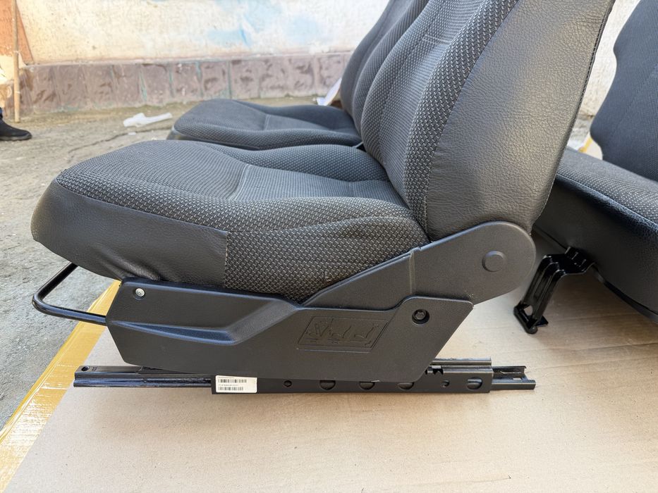 Сиденья на ниву.