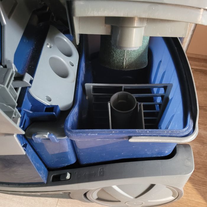 Бартер перяща прахосмукачка.