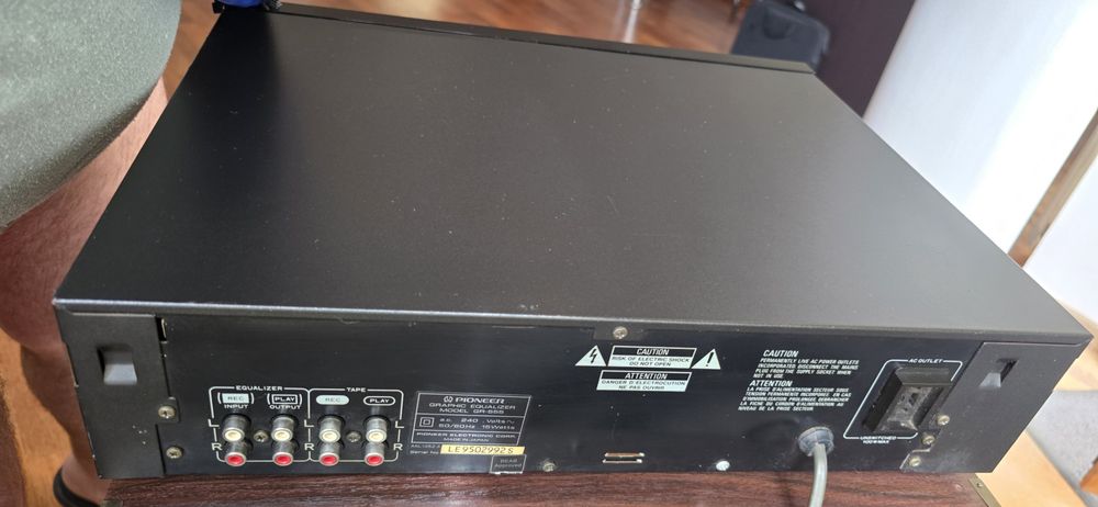 Pioneer gr-555 Еквалайзер