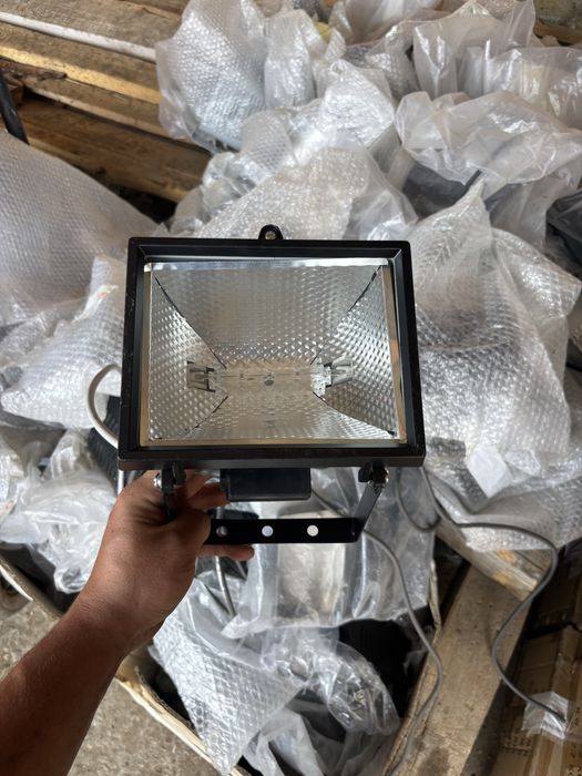 Vand lampi de iluminat