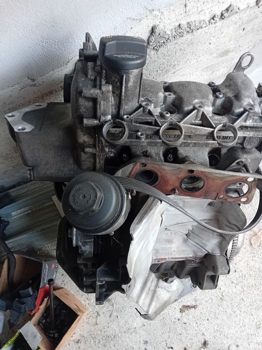 motor defect de 1.2benzina +alte piese