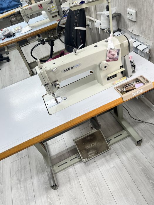 Промышленная швейная машина