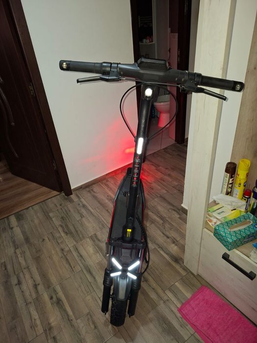 Vand trotineta electrica  Segway cu garantie