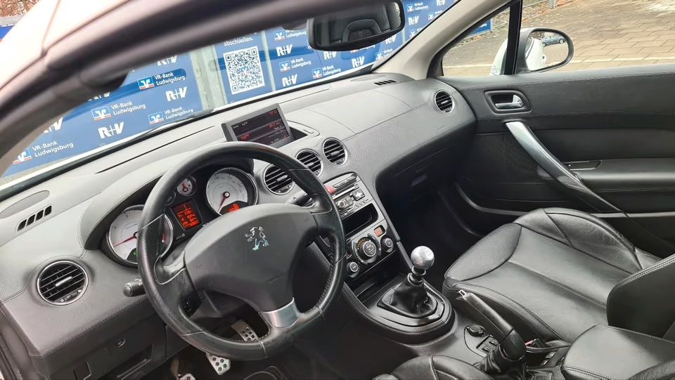 PEUGEOT 308 2010 — imagine 4
