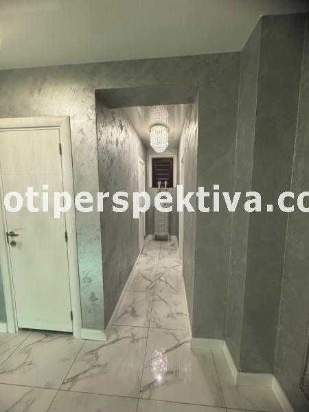 Продава се Многостаен апартамент в Пловдив, Остромила - 179 кв.м за 1665 €/кв.м - Снимка #14