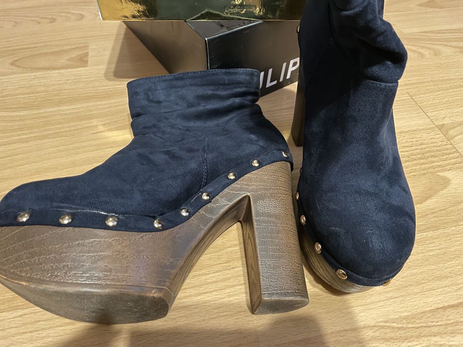 Боти с висок ток