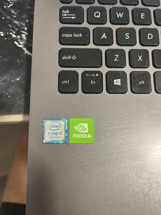 Laptop ASUS VivoBook X509FB – i7, 8GB RAM, SSD 256GB, NVIDIA 2GB