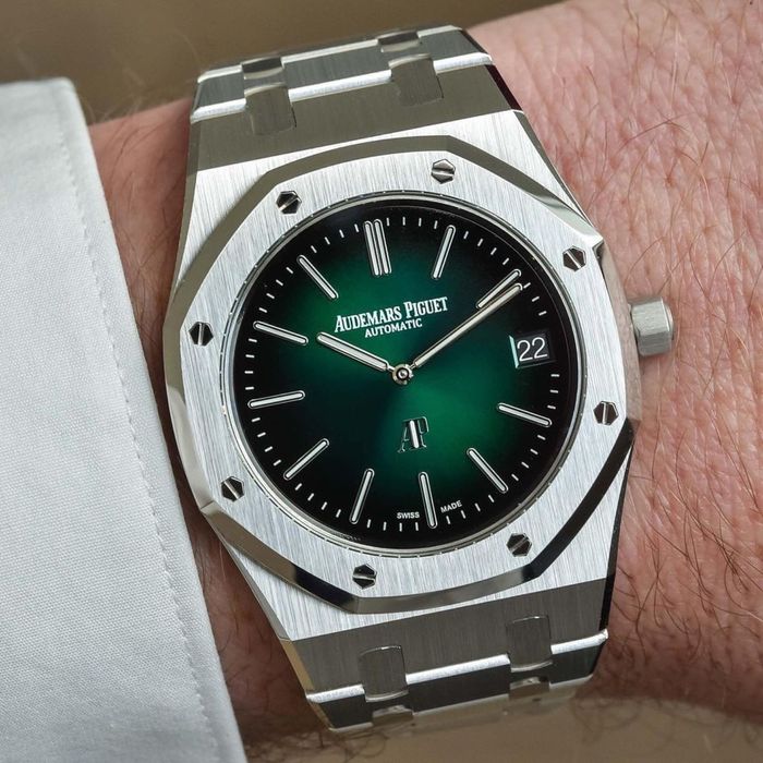 audemars piguet royal oak green dial jumbo