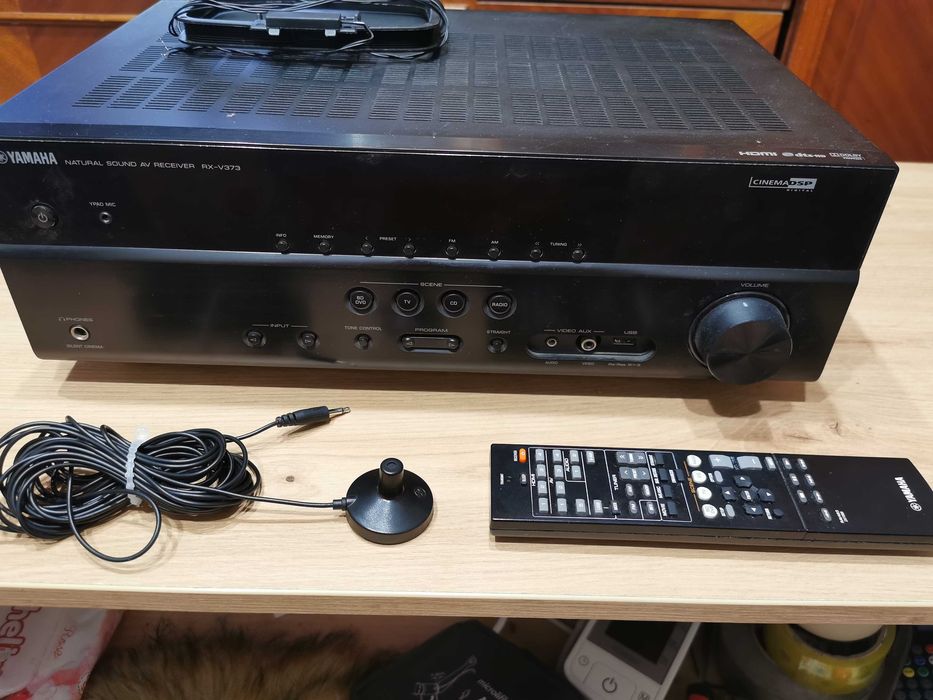 Receiver Yamaha rx-v373