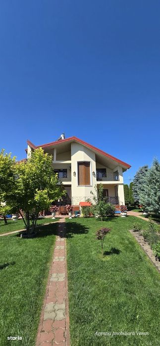 Casa la cheie zona centrala mobilata si utilata