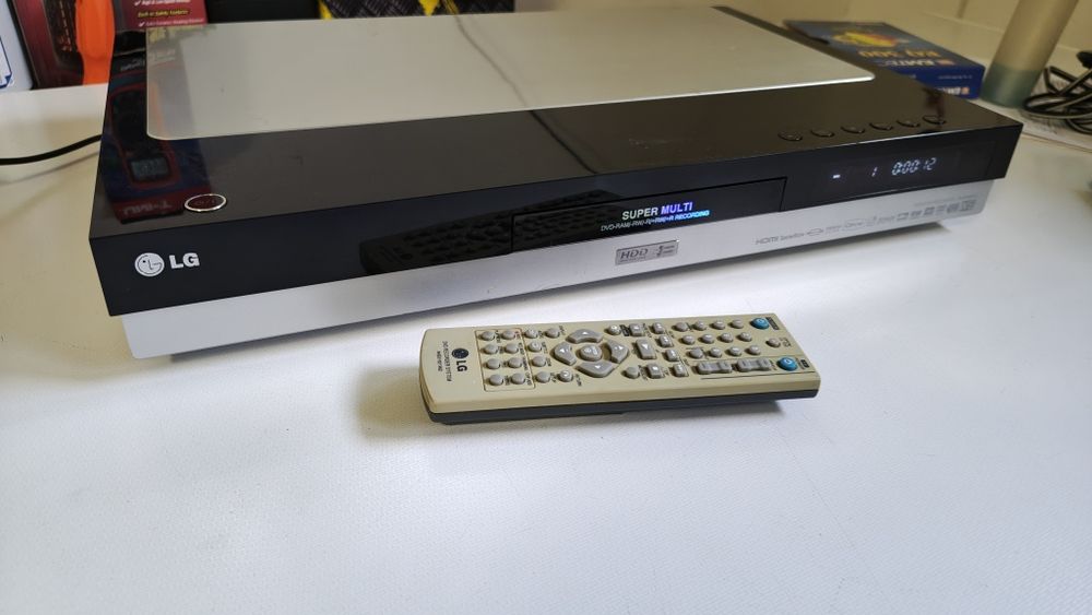 LG DVD recorder model deosebit