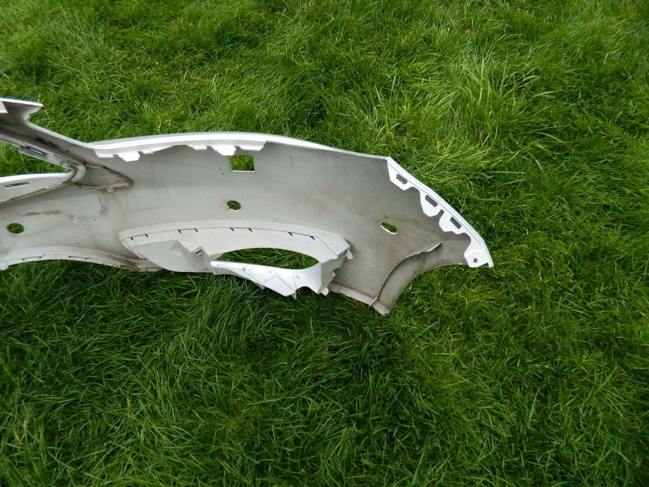 Bara fata Ford Focus MK3 Facelift model 2014-2017 cod F1EB-17757-AJ