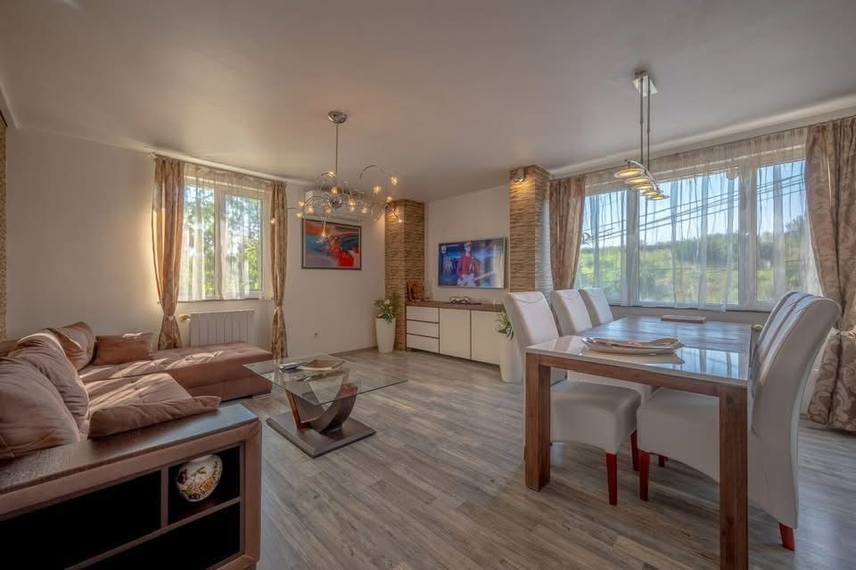 Дава се под наем Тристаен апартамент в с. Иваняне, Област София-град - 80 кв.м за 747.66 € - Снимка #2