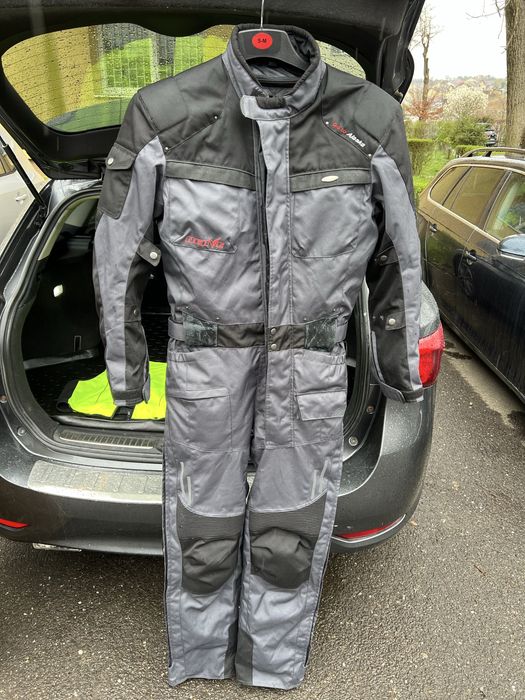 Echipament moto Combinezon profesional Nerve