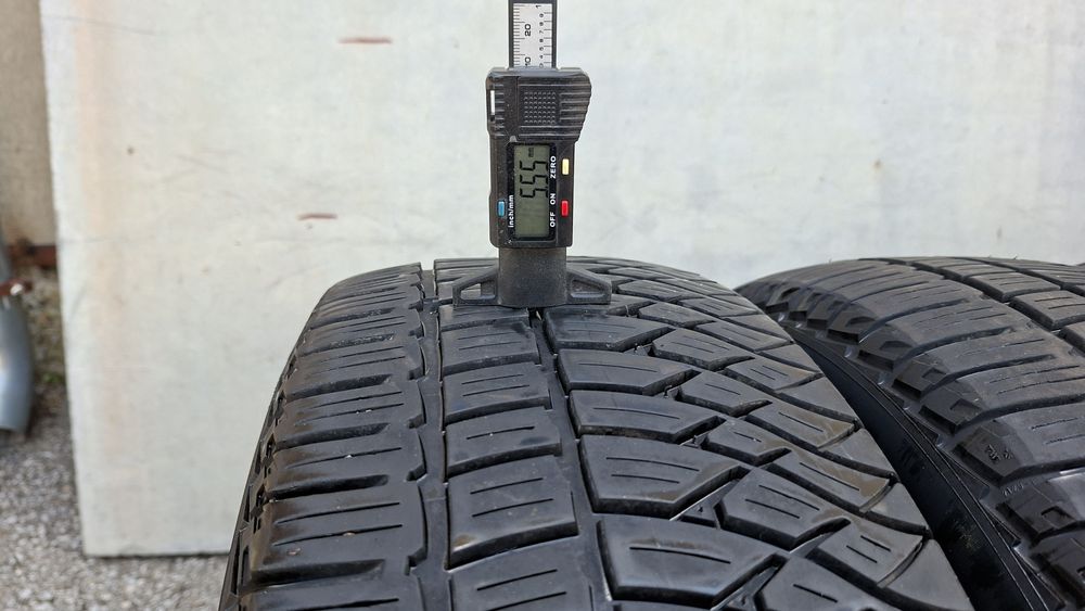 Всесезонни гуми 215 60 17 BFgoodrich